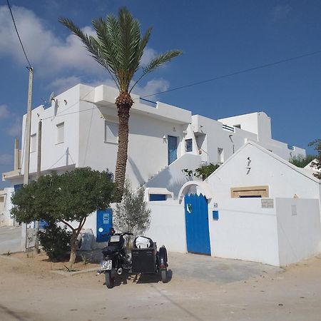 דירות חומט סוק Dar Janis Djerba دار يانيس جربة מראה חיצוני תמונה