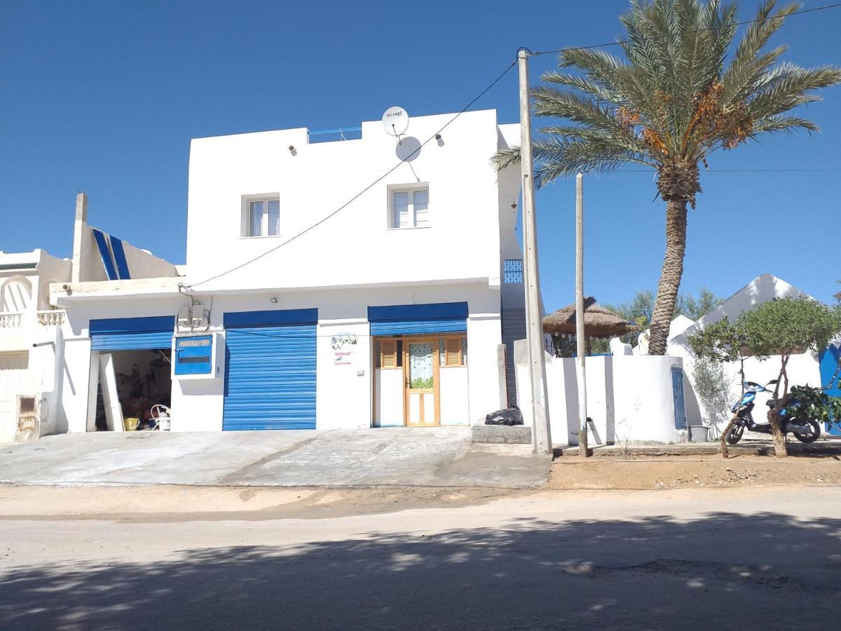 דירות חומט סוק Dar Janis Djerba دار يانيس جربة חדר תמונה